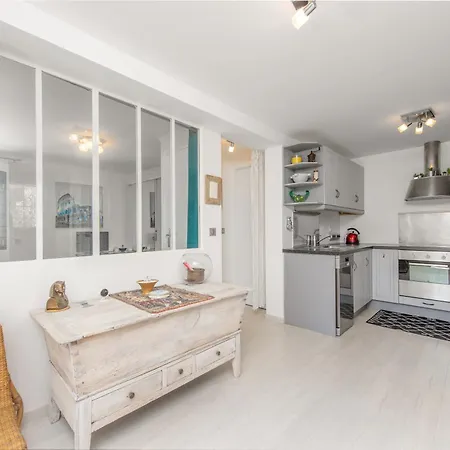 With Panoramic Sea View & Private Pool & Monaco *